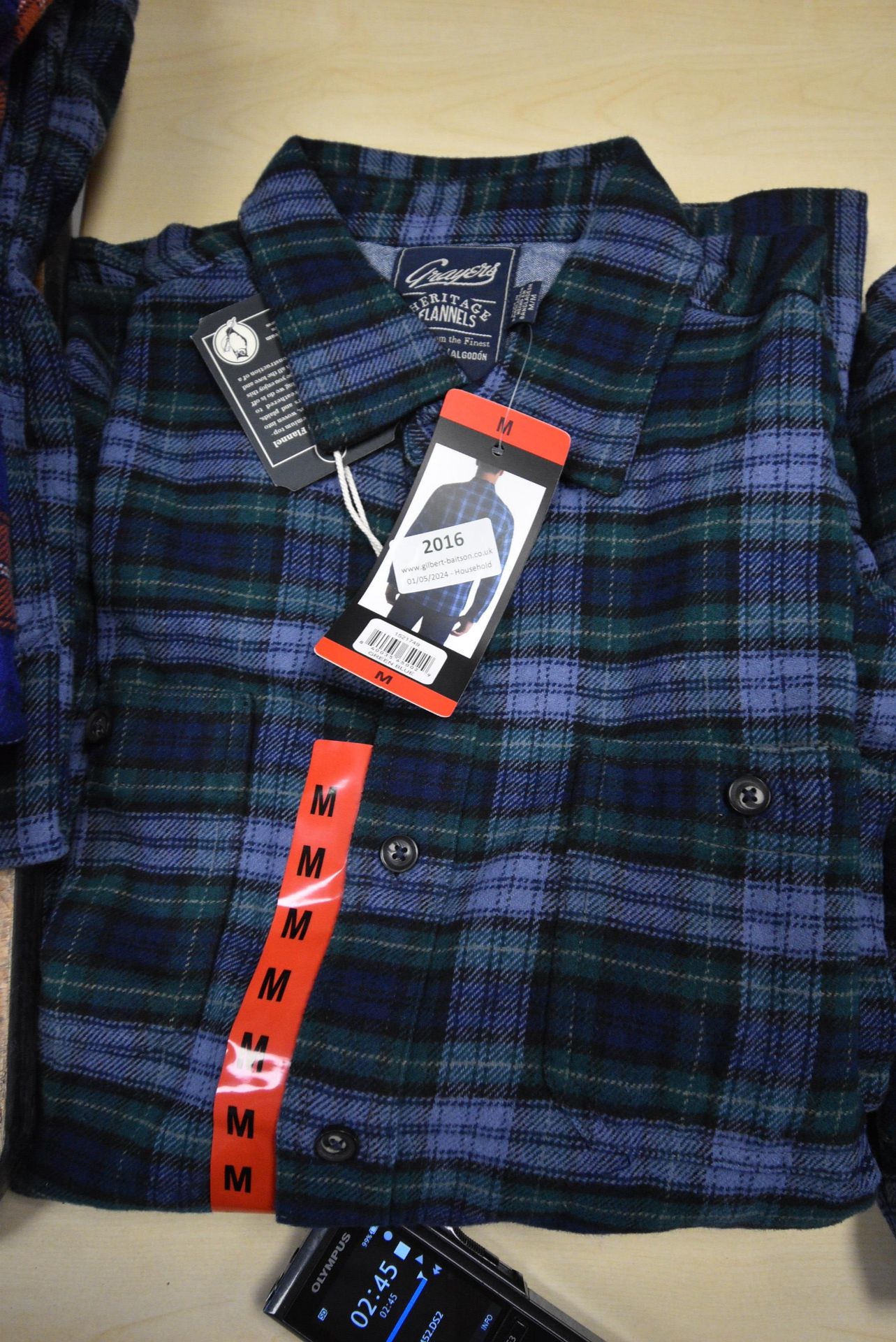 *Grayers Heritage Flannels Blue & Green Check Shirt Size: M