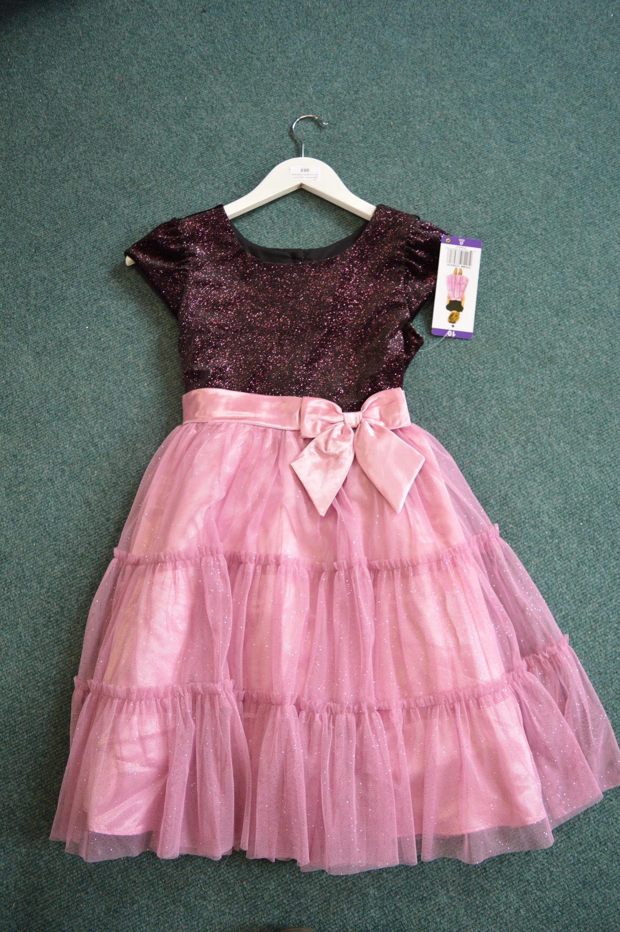 Jonna Michelle Girl's Party Dress Size: 10 years