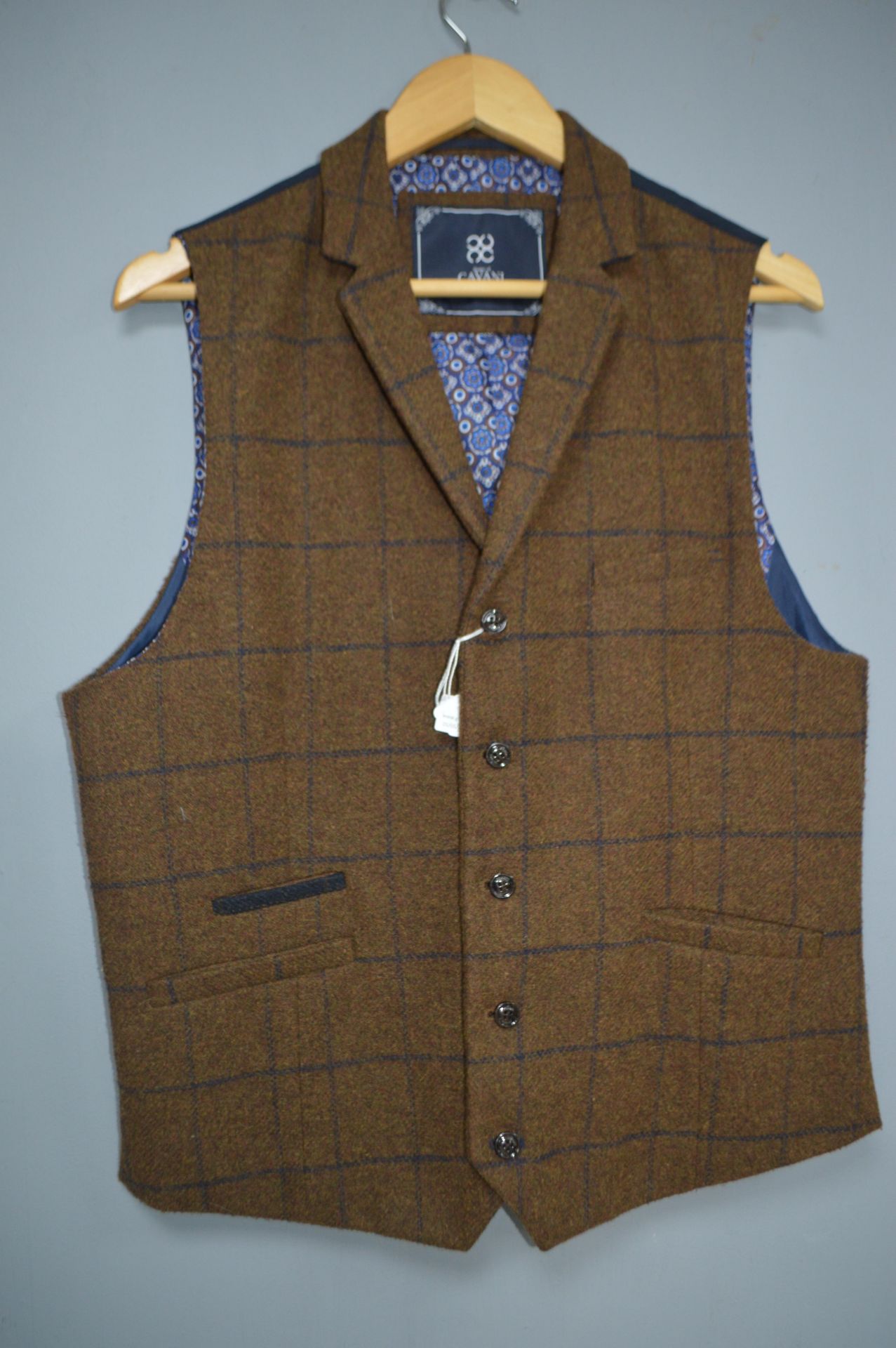 Cavani Gent's Tweed Waistcoat Size: 42" Chest