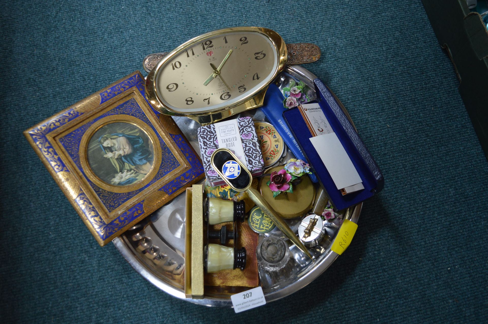 Tray of Decorative Items, Compacts, etc.