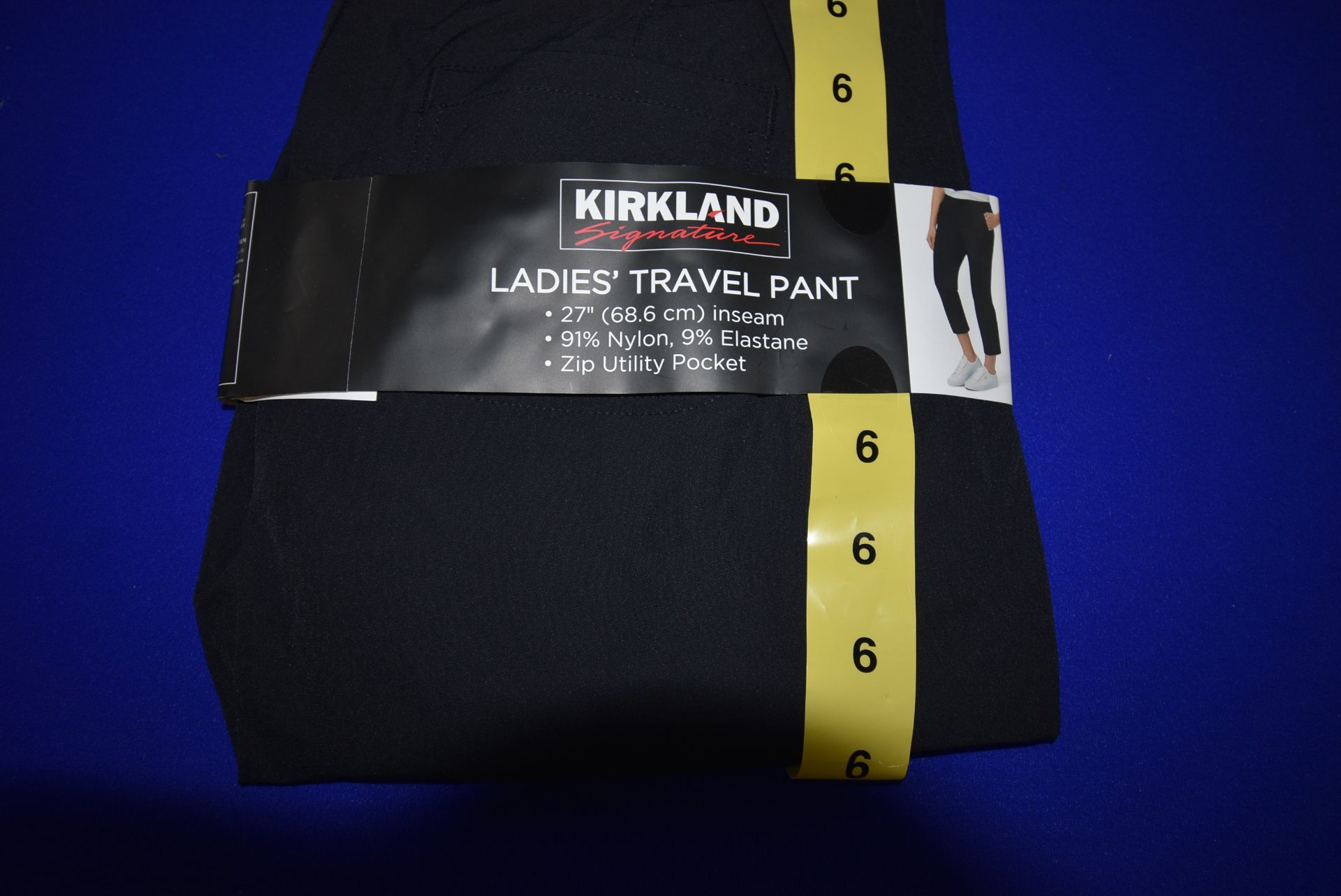 *Kirkland Signature Lady’s Travel Pants Size: 6