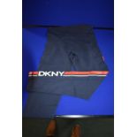 *DKNY Sport Leggings in Navy Size: S