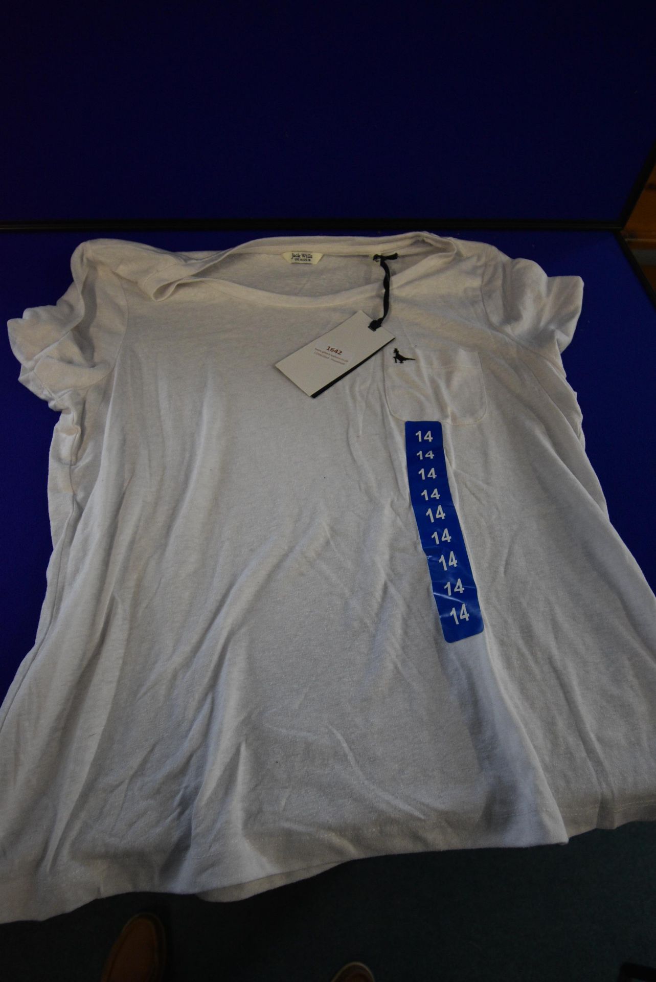 *Jack Wills Lady’s White T-Shirt Size: 14