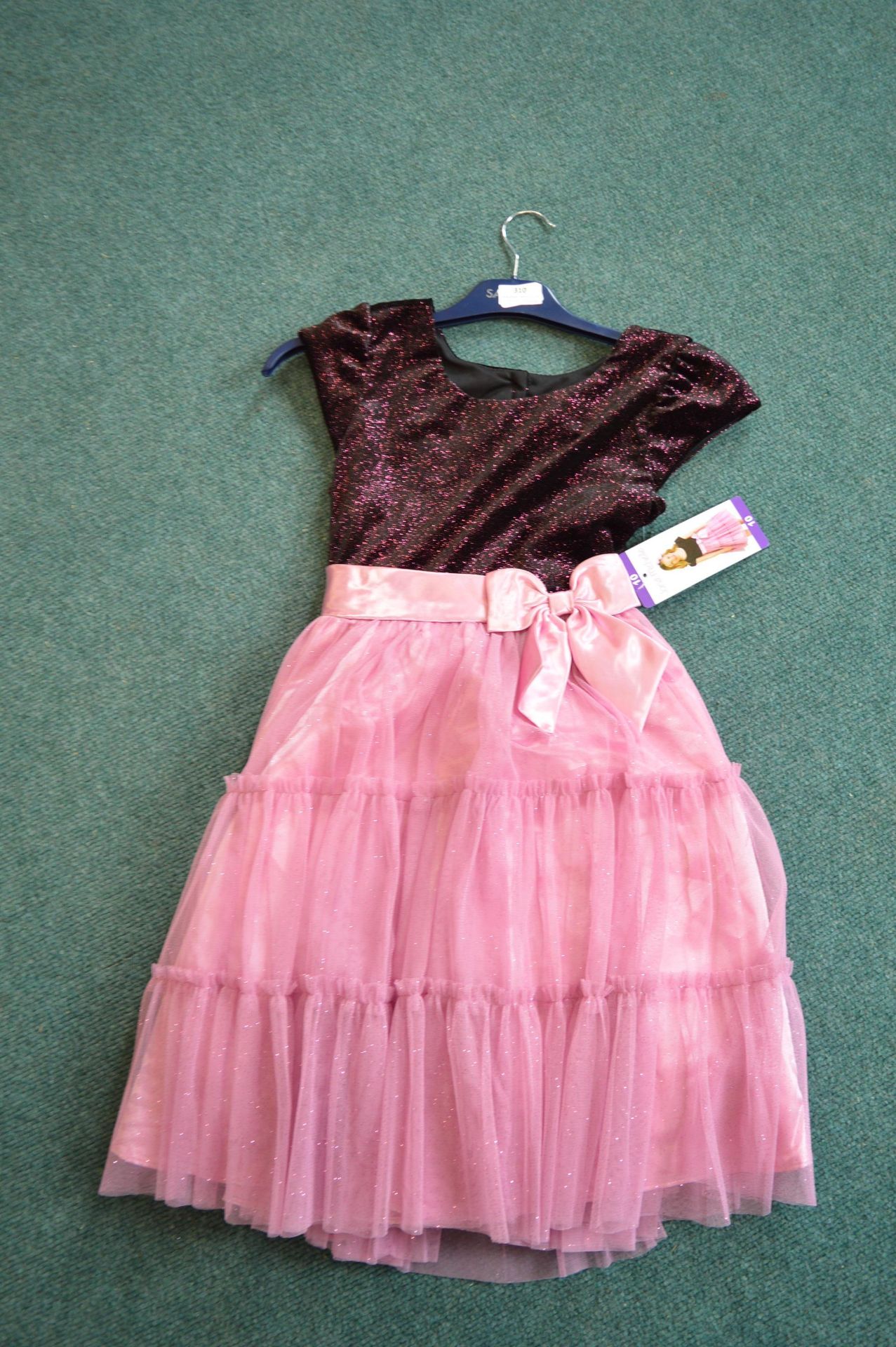 Joana Michelle Girl's Party Dress Size: 10 years