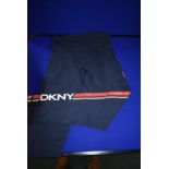 *DKNY Sport Leggings in Navy Size: S