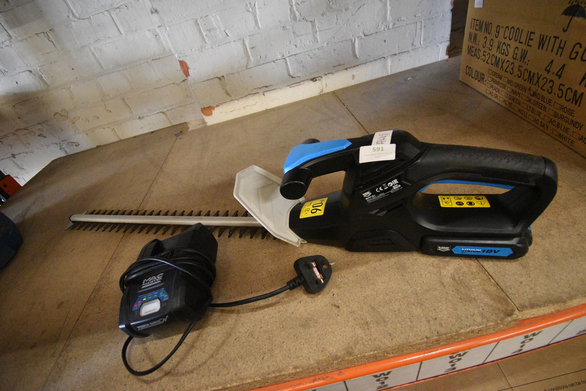 Mac Allister Battery Hedge Trimmer with Charger