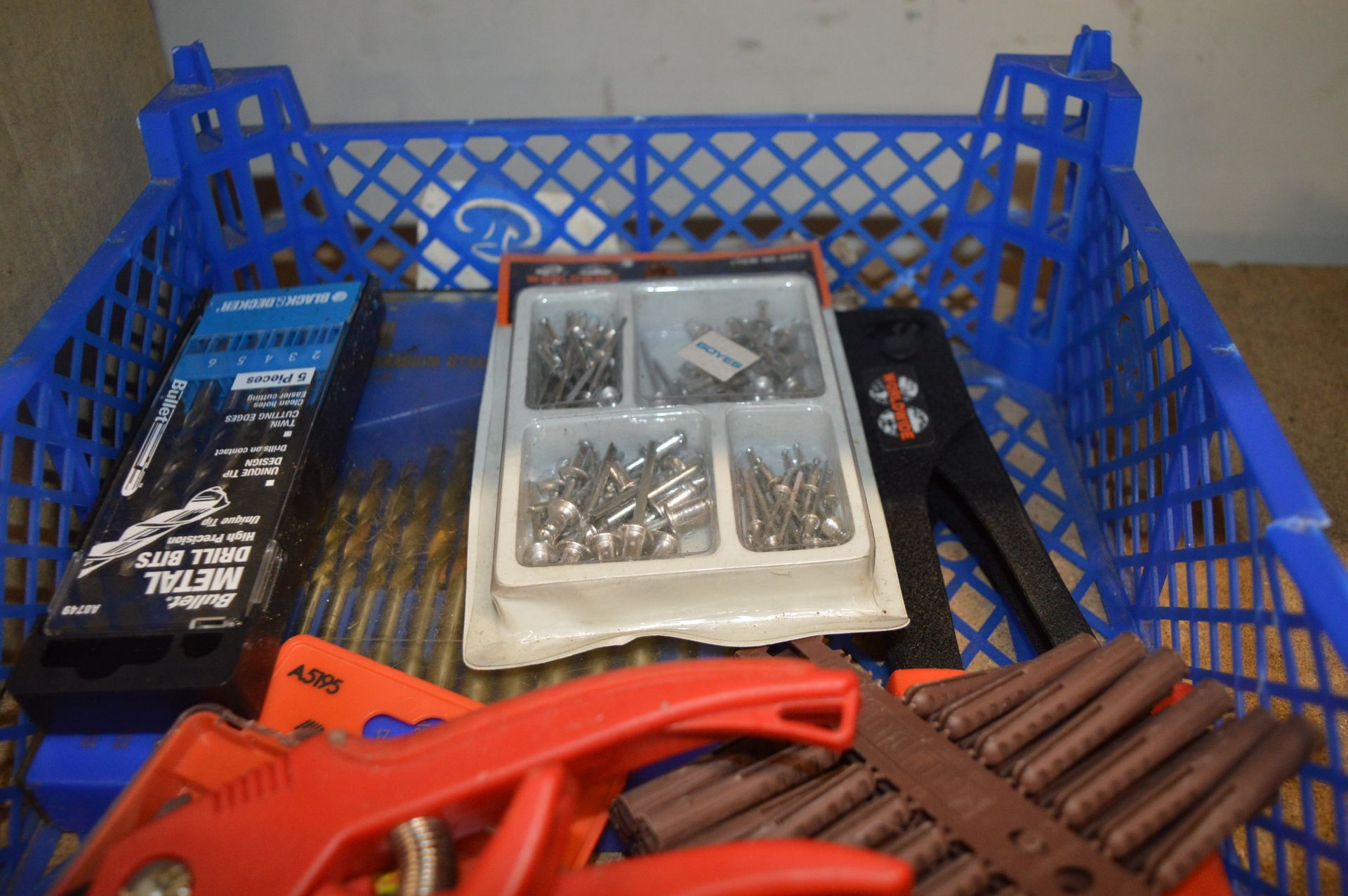 Mixed Lot Containing Plastic Plug Screw Fittings, - Image 2 of 2