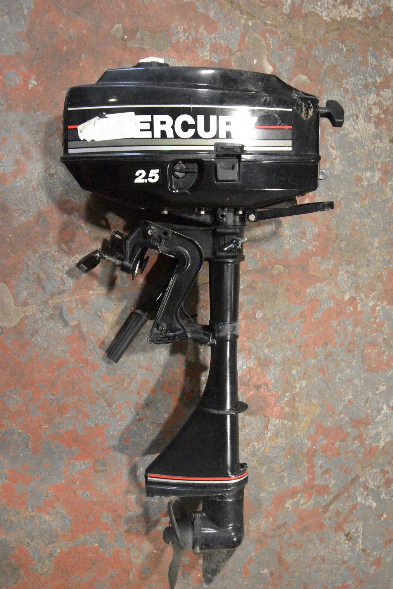 Mercury 2.5 Outboard Motor - Image 2 of 2