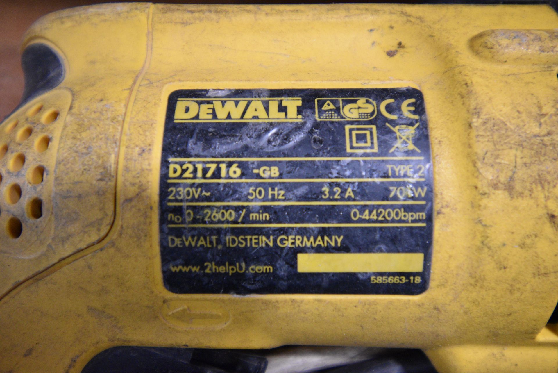 Dewalt D21716 Drill 240v - Image 2 of 2