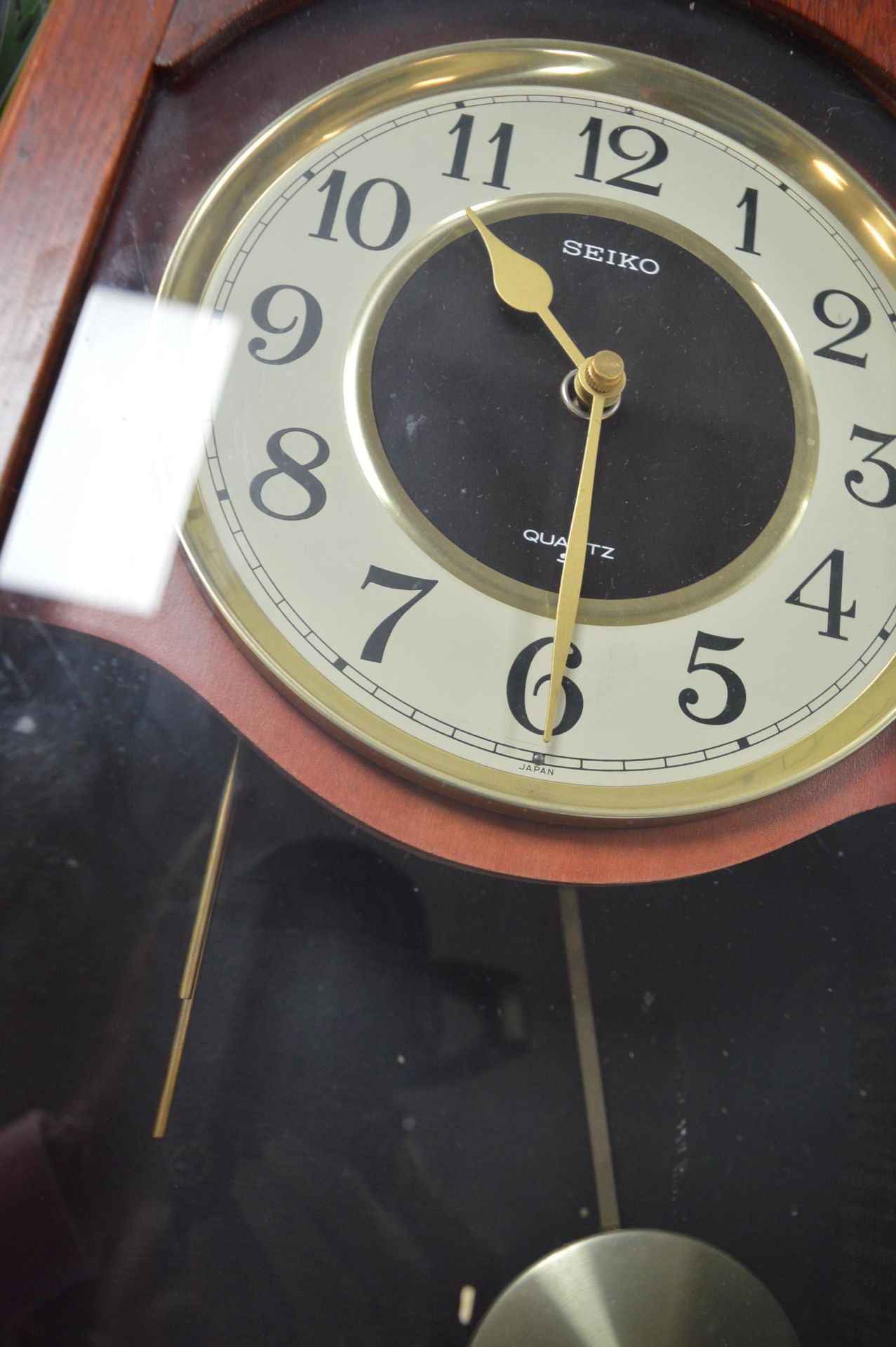 Assorted Clocks Including Seiko Quartz Pendulum Wa - Image 2 of 2