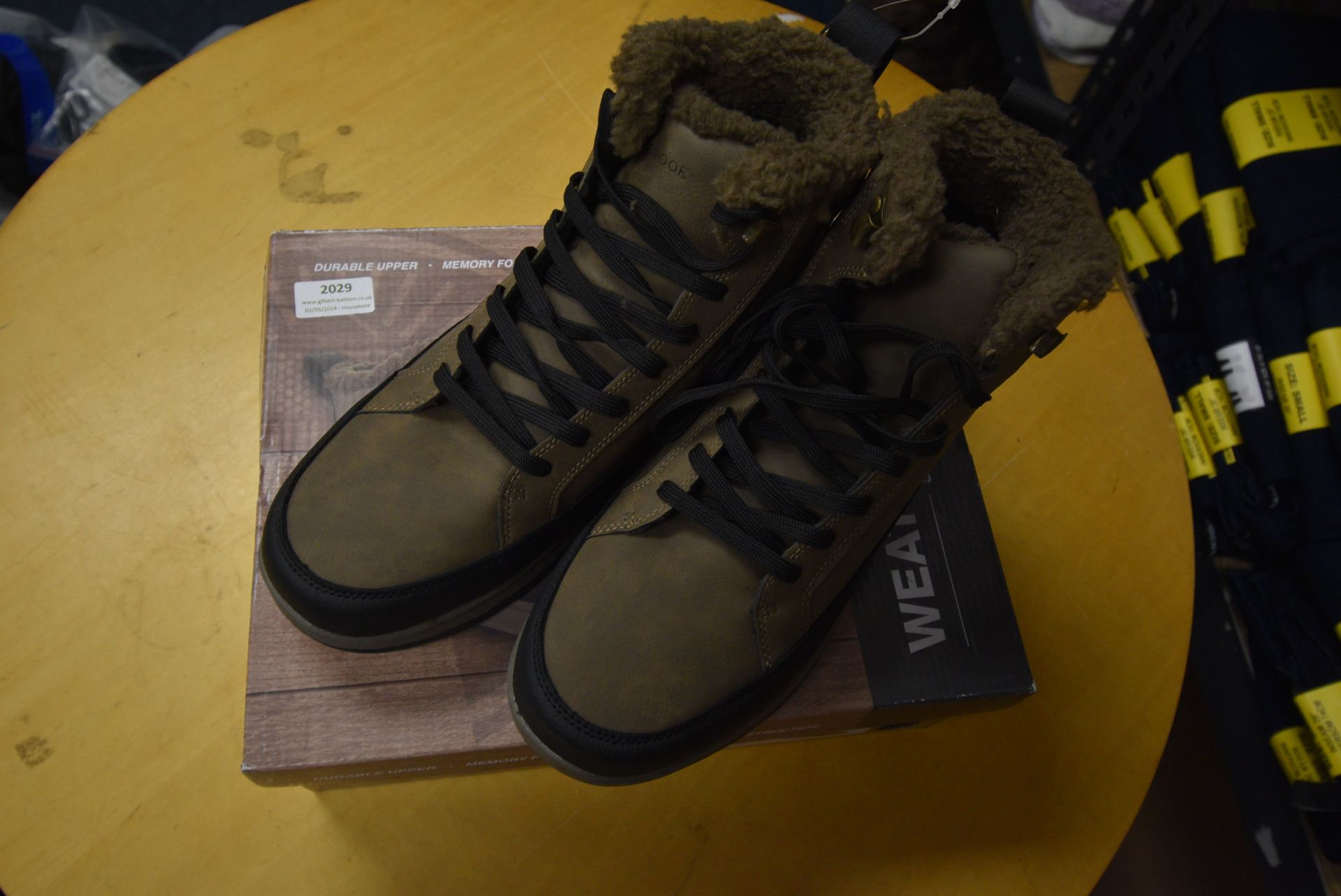 *Weatherproof Boots in Brown Size: 11