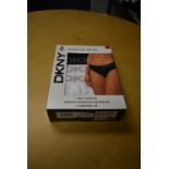 *Pack of DKNY Seamless Bikini Briefs Size: M