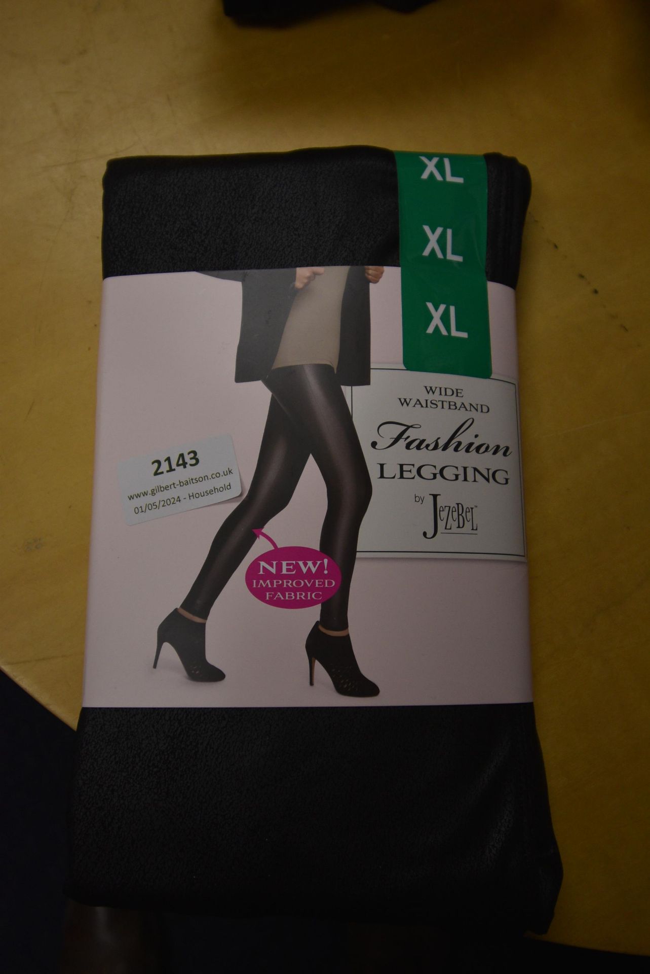 *Jezebel Wide Waistband fashion Leggings Size: XL