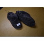 *Pair of Sheepskin Style Slippers Size: 4