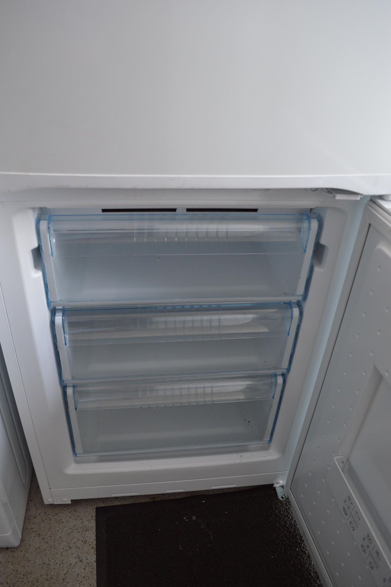 Bosch Fridge Freezer - Image 3 of 3