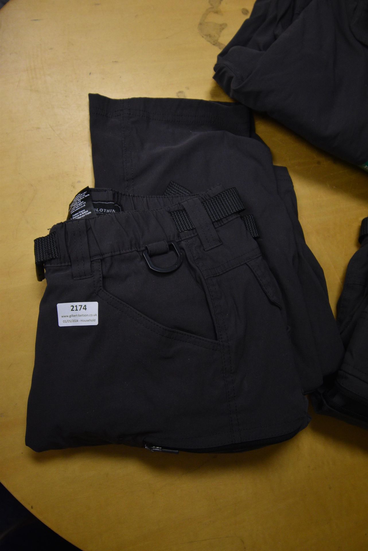 *BC Clothing Lined Cargo Pants Size: 32-34x30