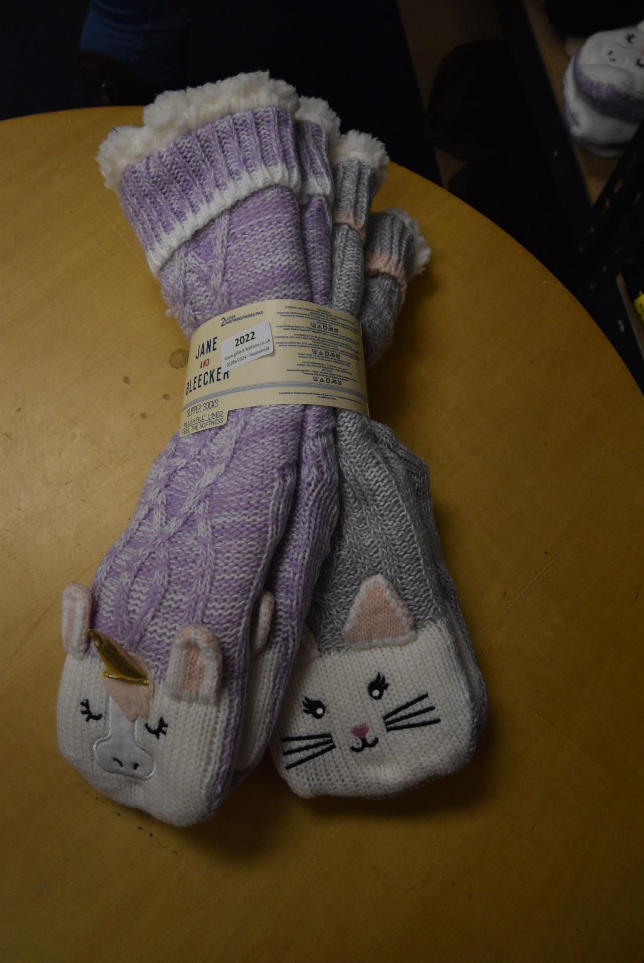 *Two Pairs of Jane & Bleecker Unicorn & Cat Slipper Socks