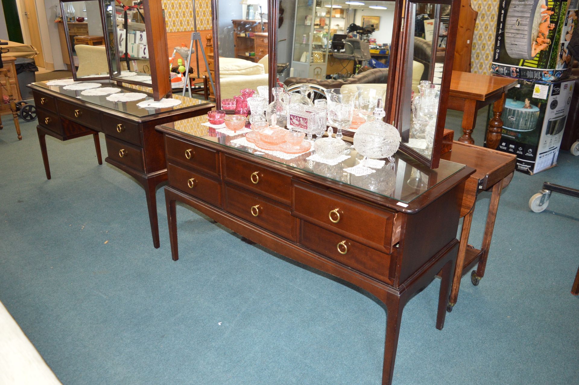 Stag Six Drawer Glass Topped Dressing Table with T