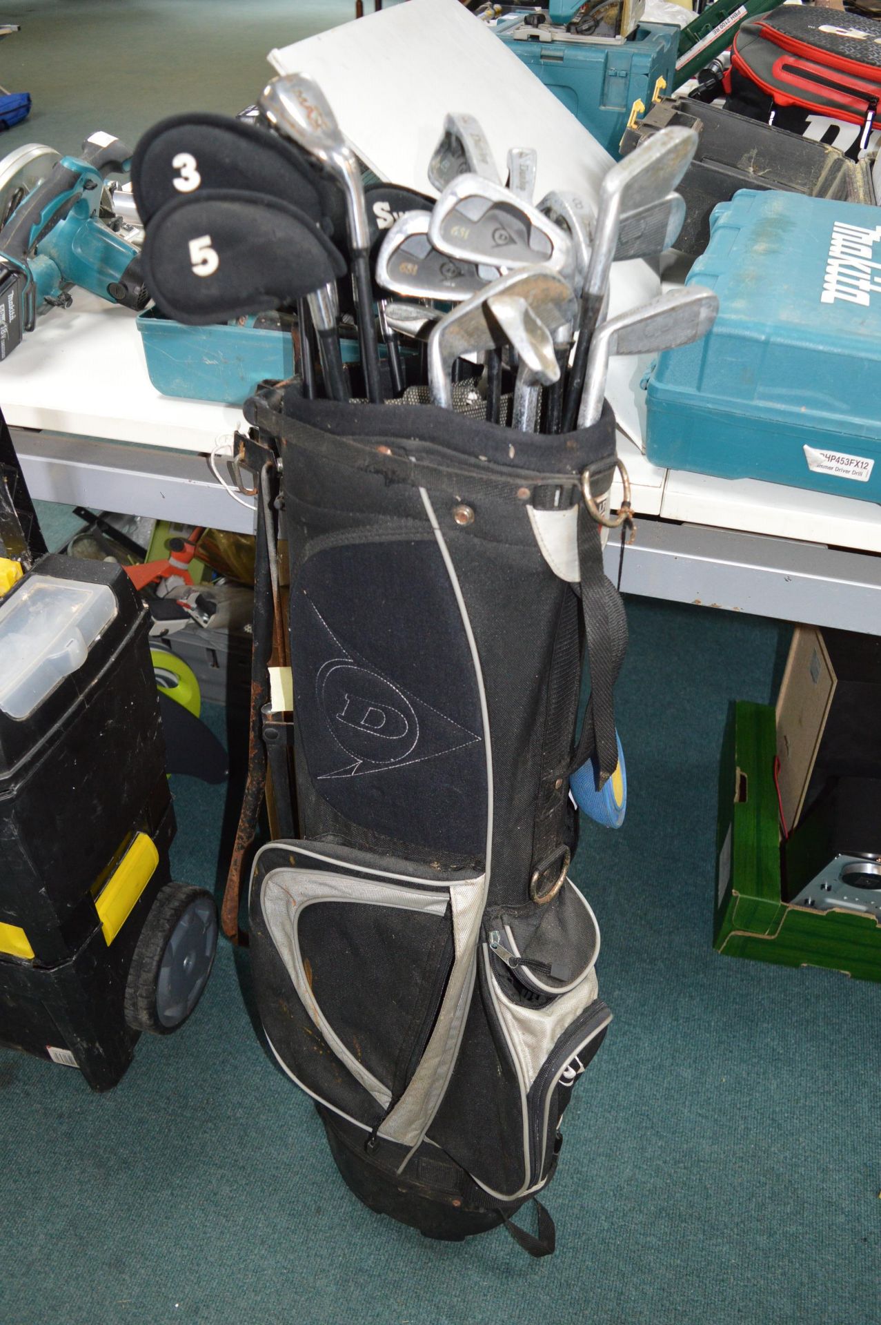 Dunlop Golf Bag and Assorted Golf Clubs