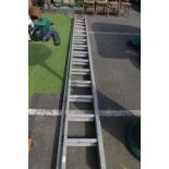 Aluminium Extending Ladders