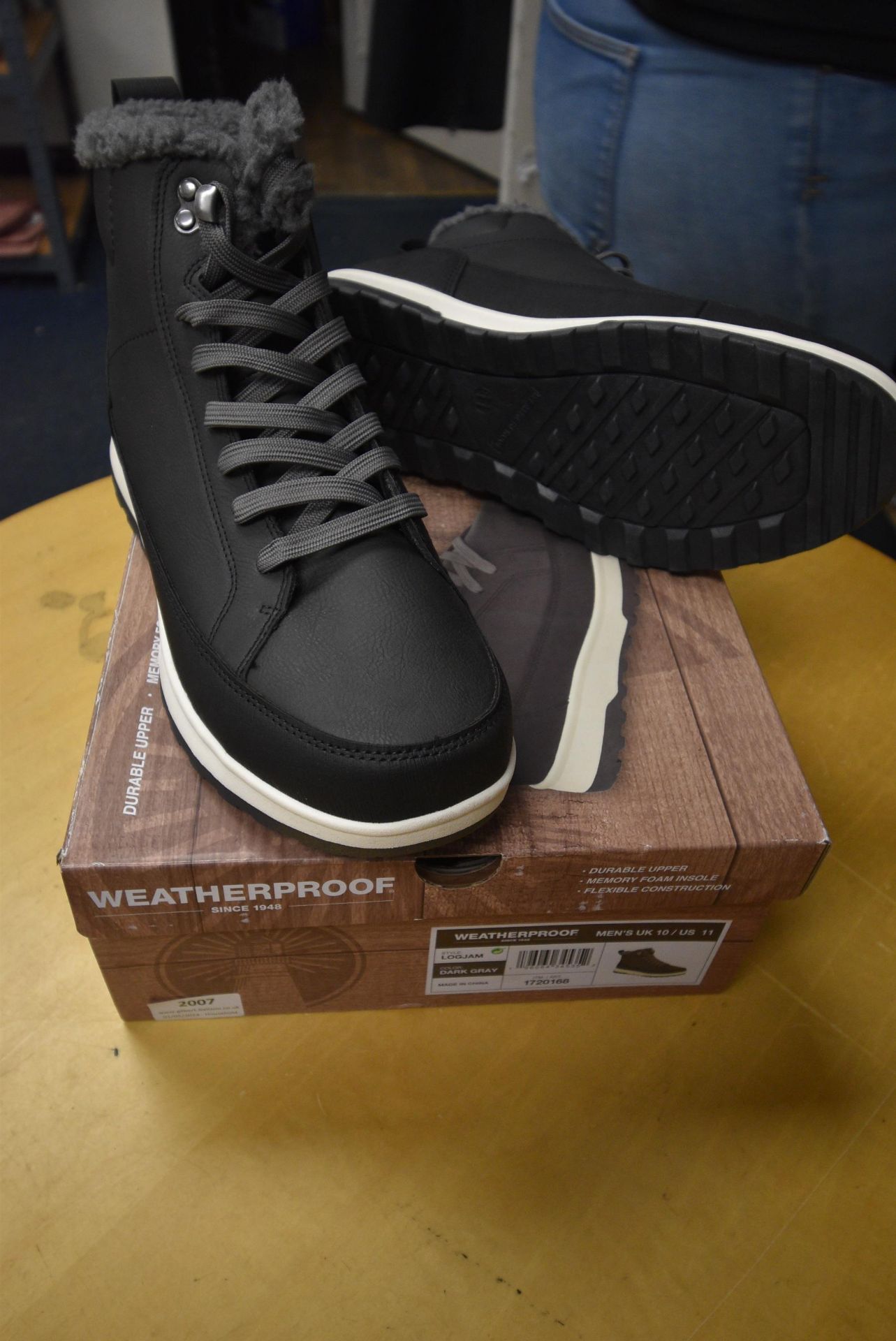 *Kirkland Weatherproof Boots Size: 10