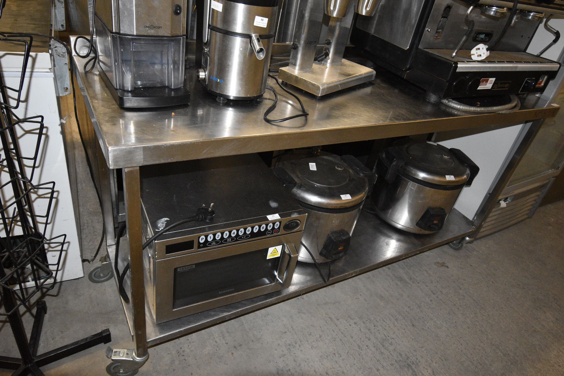 Stainless Steel Preparation Table with Undershelf