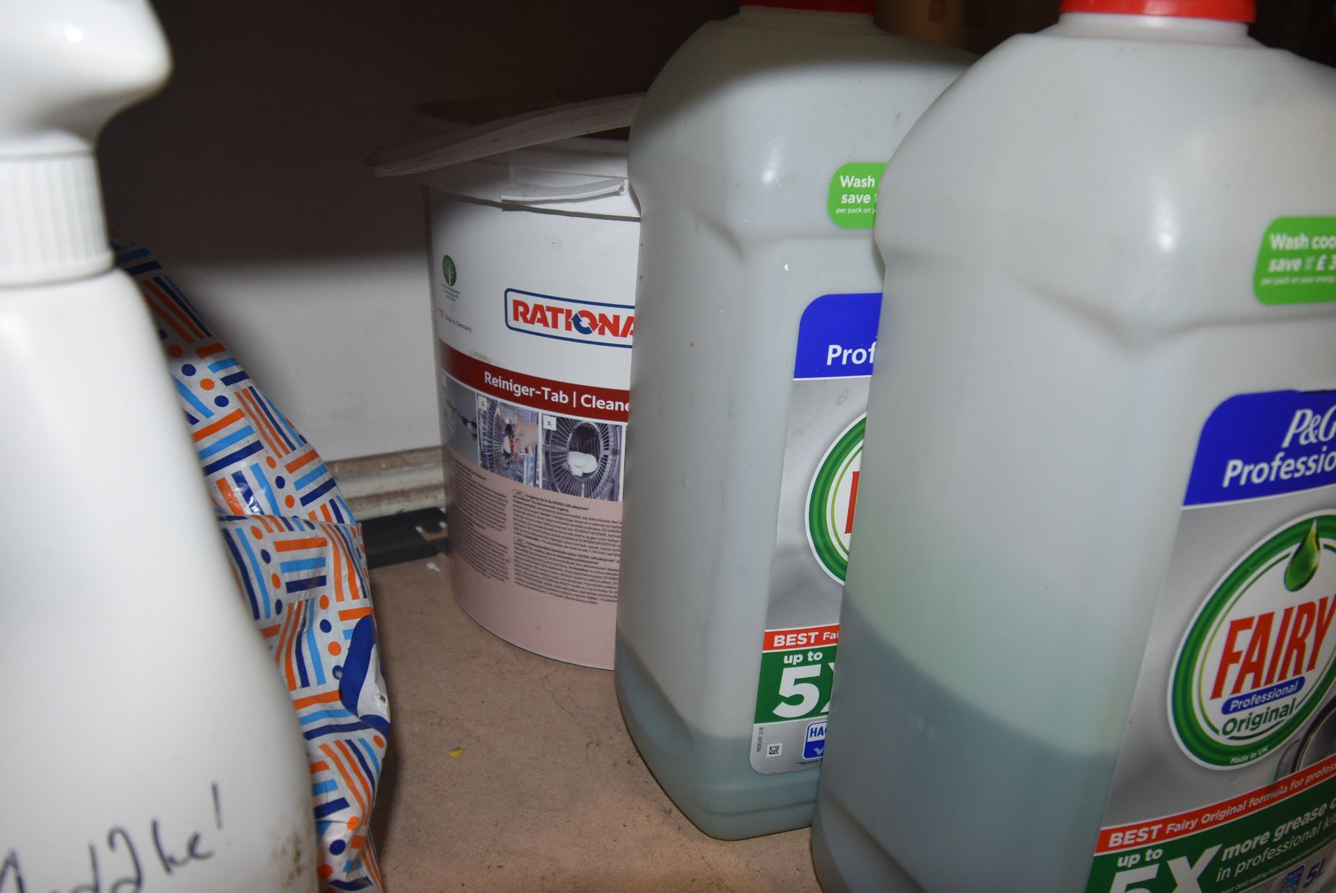 Quantity of Assorted Cleaning Supplies Including Automatic Rinse Aid, Antibacterial Wipes, Fairy - Image 5 of 5