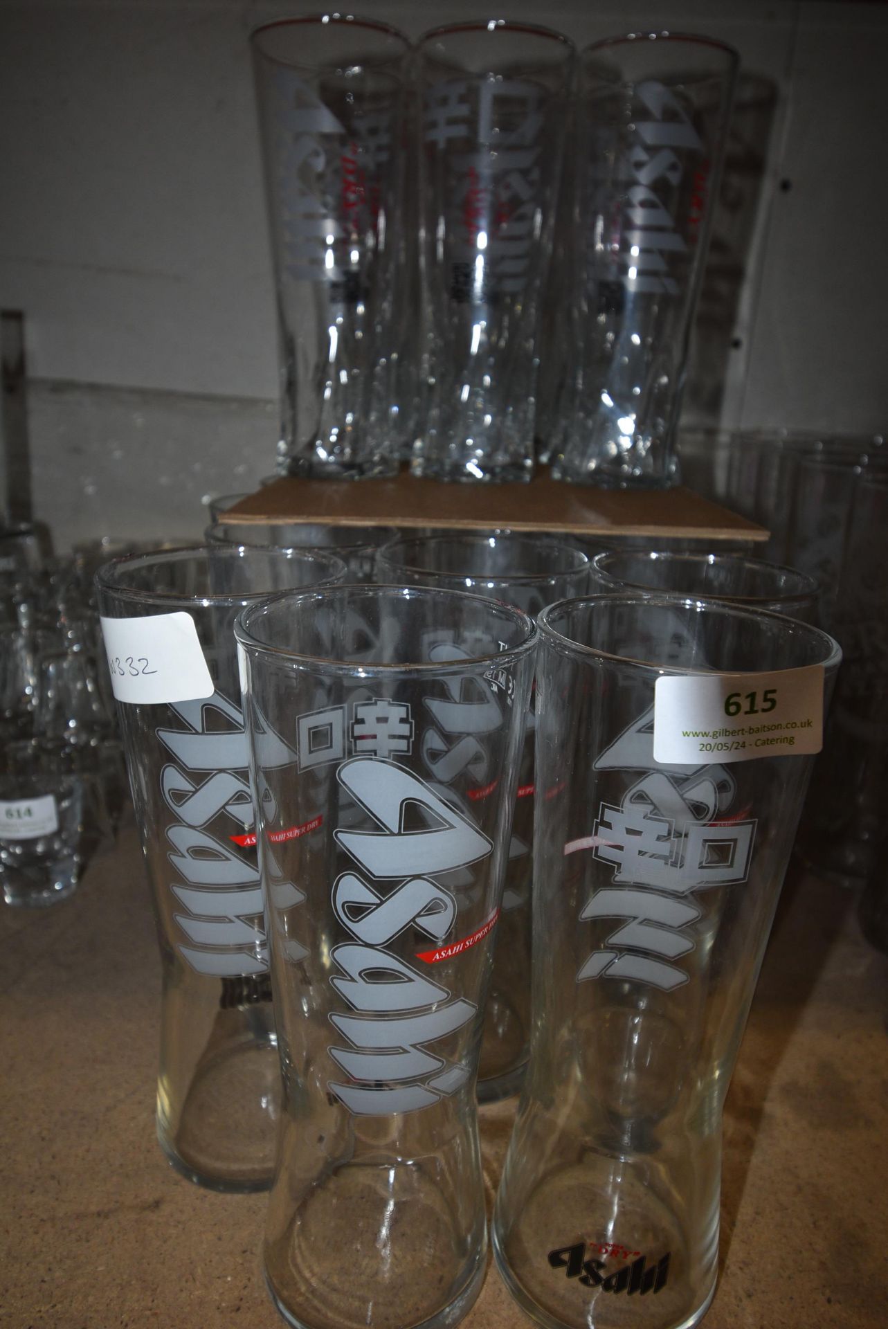 ~25 Asahi Pint Glasses