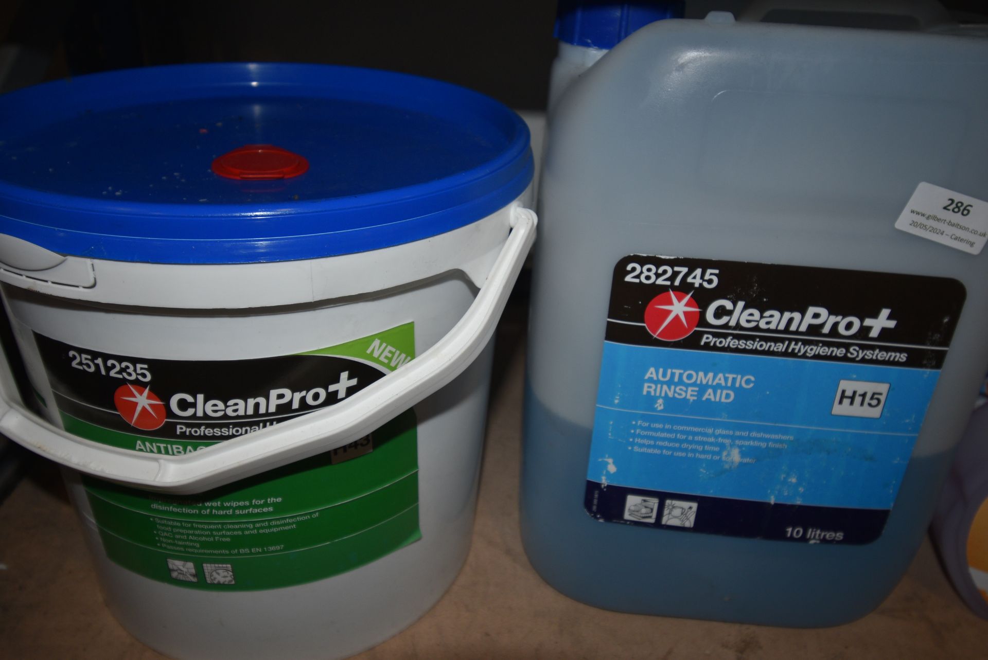 Quantity of Assorted Cleaning Supplies Including Automatic Rinse Aid, Antibacterial Wipes, Fairy - Image 2 of 5