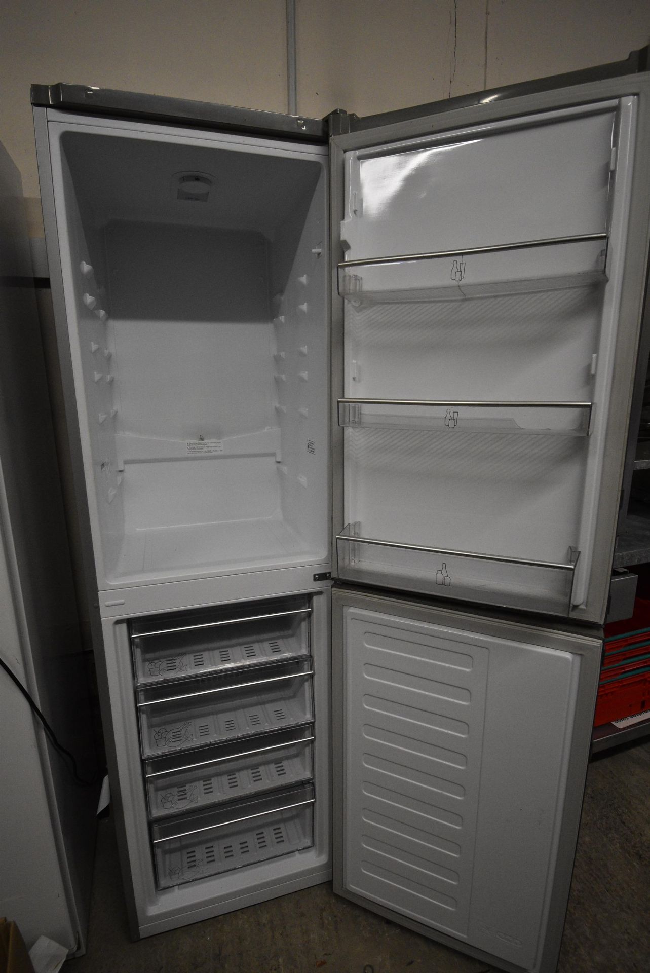 Grundig GKF15810N Upright Refrigerator - Image 2 of 4