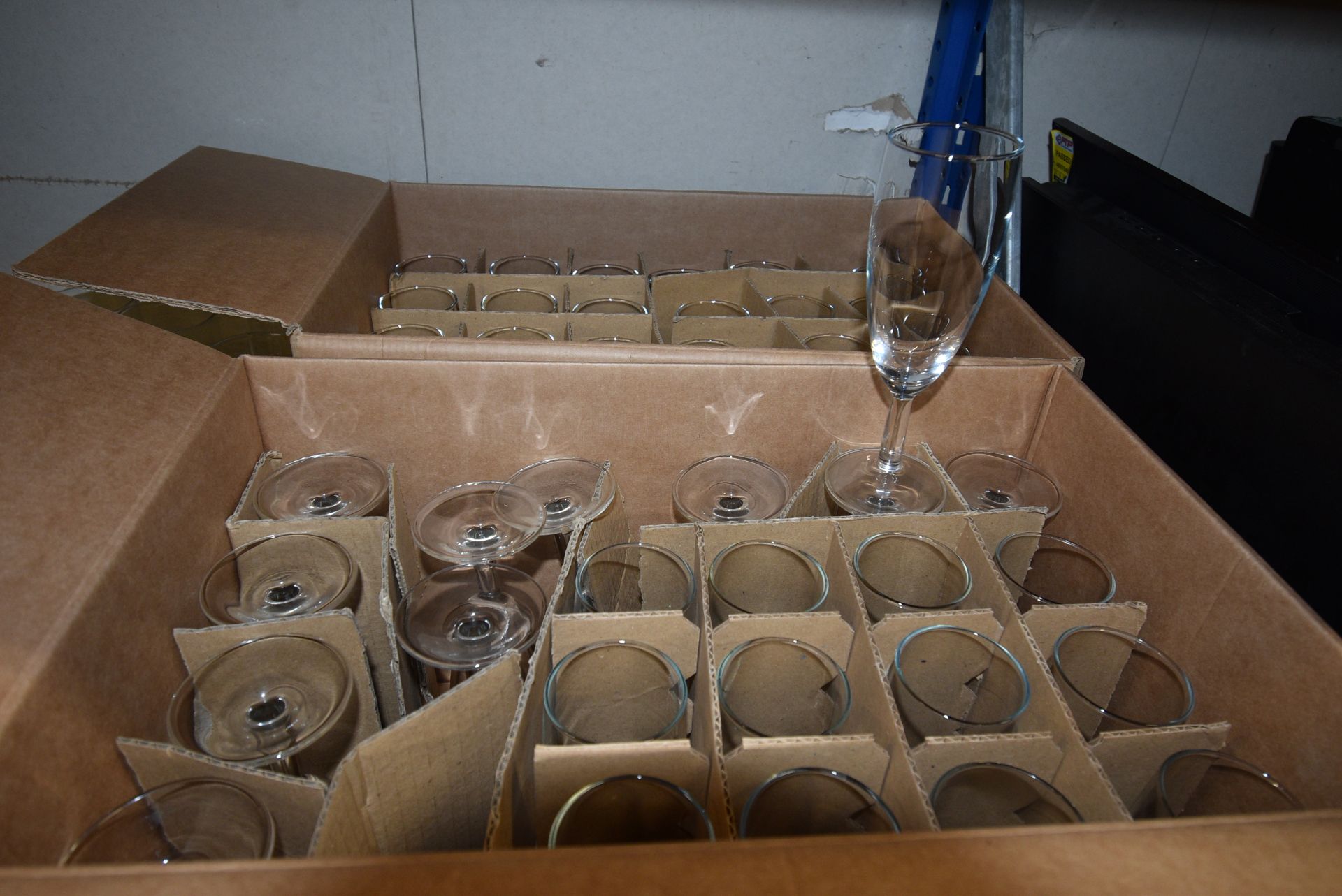 48 Wine Glasses