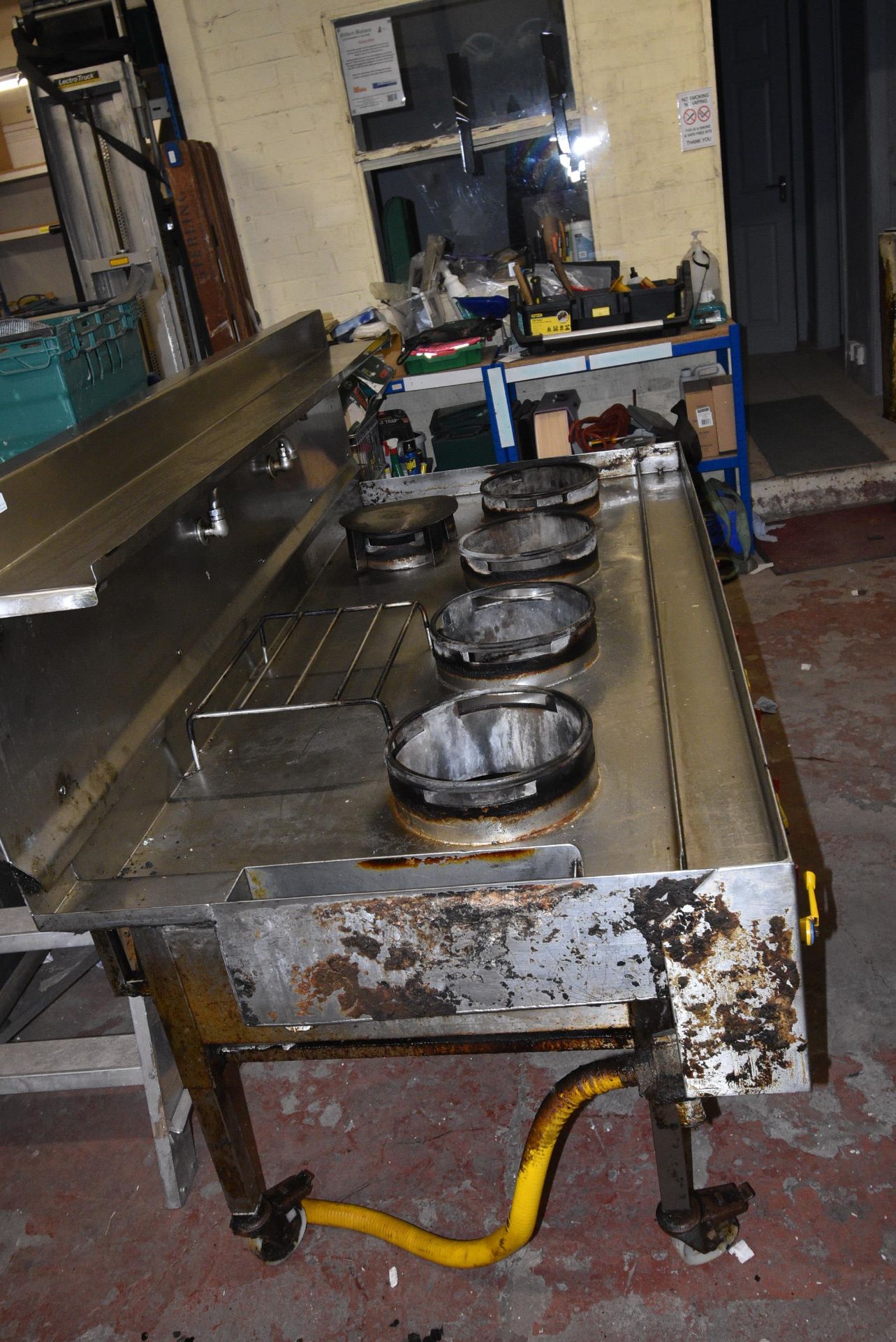 Five Burner Wok Cooker in Wheels 196x95cm x 130cm - Image 2 of 8