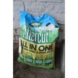 *16kg of Westland After Cut Lawn Feed