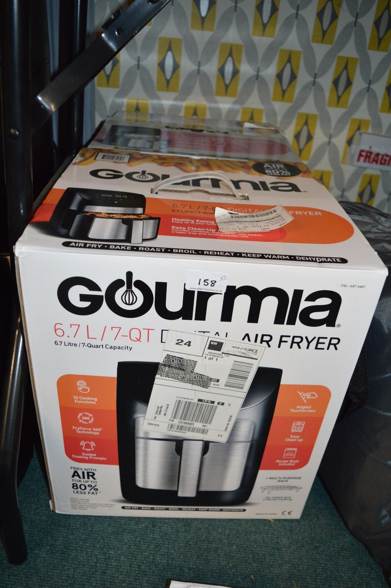 *Two Gourmia 6.7L Digital Air Fryers with Packaging