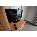 *LG Flatscreen TV with Remote