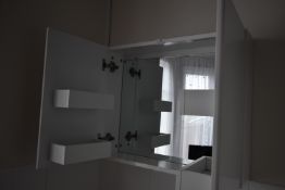 *Wall Mounted Bathroom Cabinet with Mirrored Interior