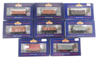 Bachmann Branchline OO gauge rolling stock, including 37-726B 12 tonne ventilated van, BR Bauxite, 3