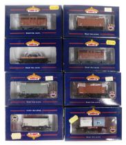 Bachmann Branchline OO gauge rolling stock, including 33-656 cattle wagon, LMS brown weathered liver