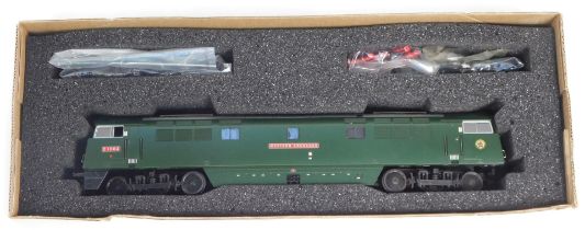 A Heljan OO gauge Class 52 Warship diesel locomotive Western Crusader, D1004, BR green livery, 5207,