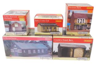 Hornby OO gauge Skaledale buildings, comprising R9851 Country Dutch Barn, R9853 Eastry Cricket Club,