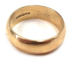 A 9ct gold thick wedding band, ring size S, 6.5g all in.