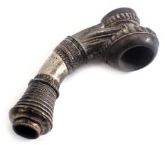 An eastern white metal pipe, bowl, etc., with applied thread bands, 3cm long.