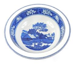 A Wedgwood Fallow Deer pattern wash bowl, printed in deep blue, impressed marks and printed marks to