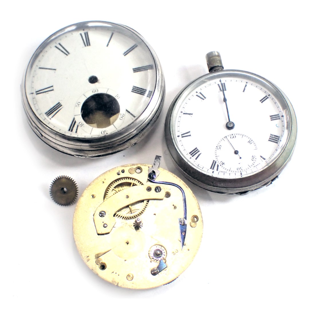 Two pocket watches, comprising a silver cased pocket watch, with key wind movement numbered 5273, in