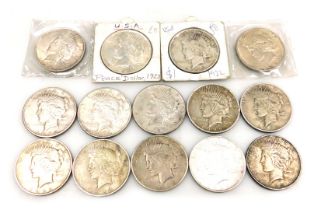 Fourteen US silver Peace dollars 1922.