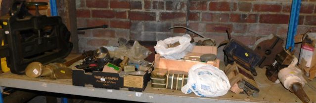 Engineering equipment, including a press, gears, tools, and a large vice. (2 boxes and loose)