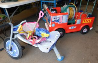 Plastic toys, including a fire engine. (a quantity)