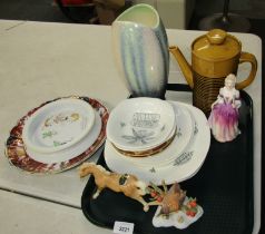 A group of Nature Study Stylecraft by Midwinter part dinner wares, together with an imari plate, Roy