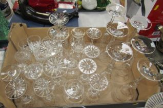 Various drinking glasses, to include tumblers, wine glasses, brandy balloons, etc. (1 box)