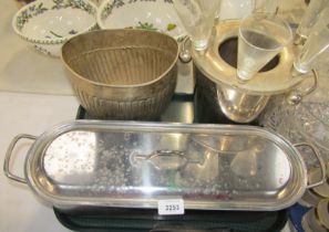 Silver plated and stainless steel wares, comprising Champagne bucket and six flasks, reeded bowl and